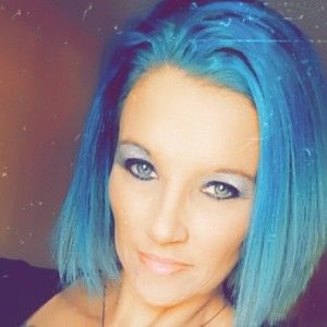 Meet your Posher, Carly